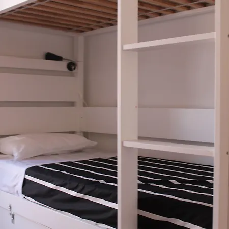 Surf In Chiado Auberge de jeunesse *