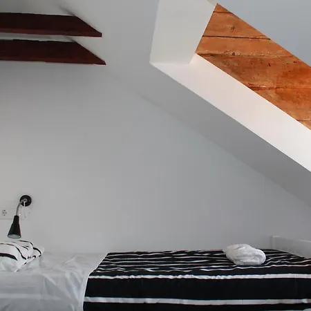 Hostel Surf In Chiado